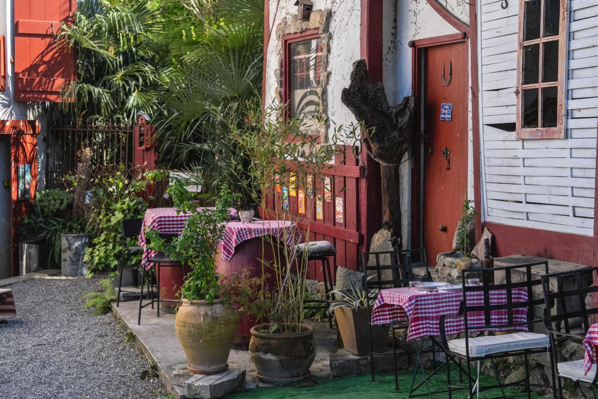 Le Moulin De Pascale Hotel Espelette Bagian luar foto